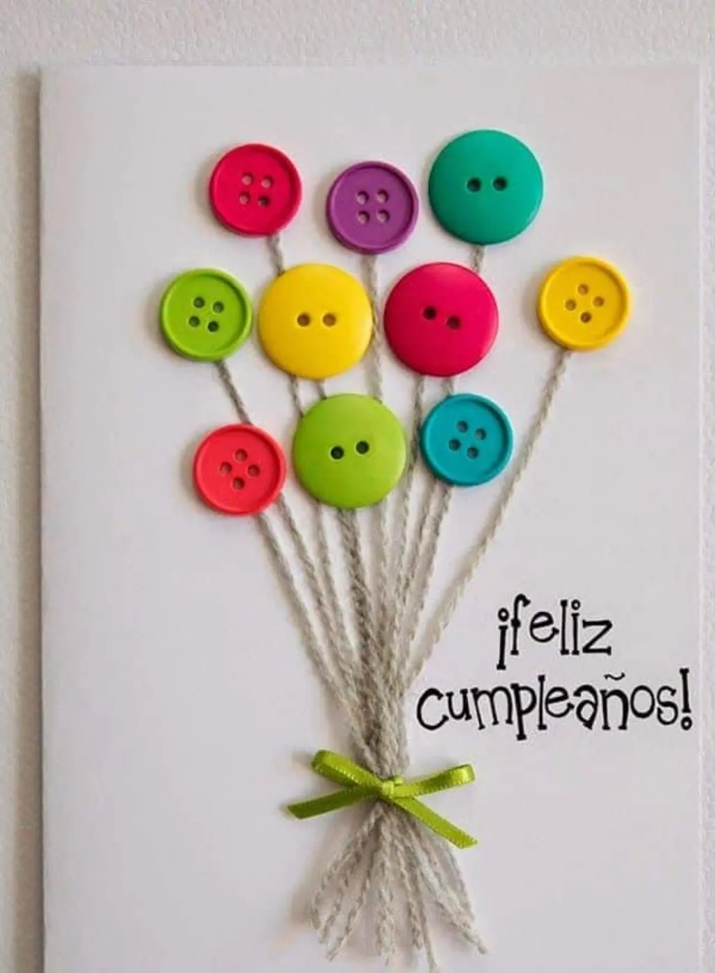 Sur Pinterest carte anniversaire (tutoriel gratuit – DIY