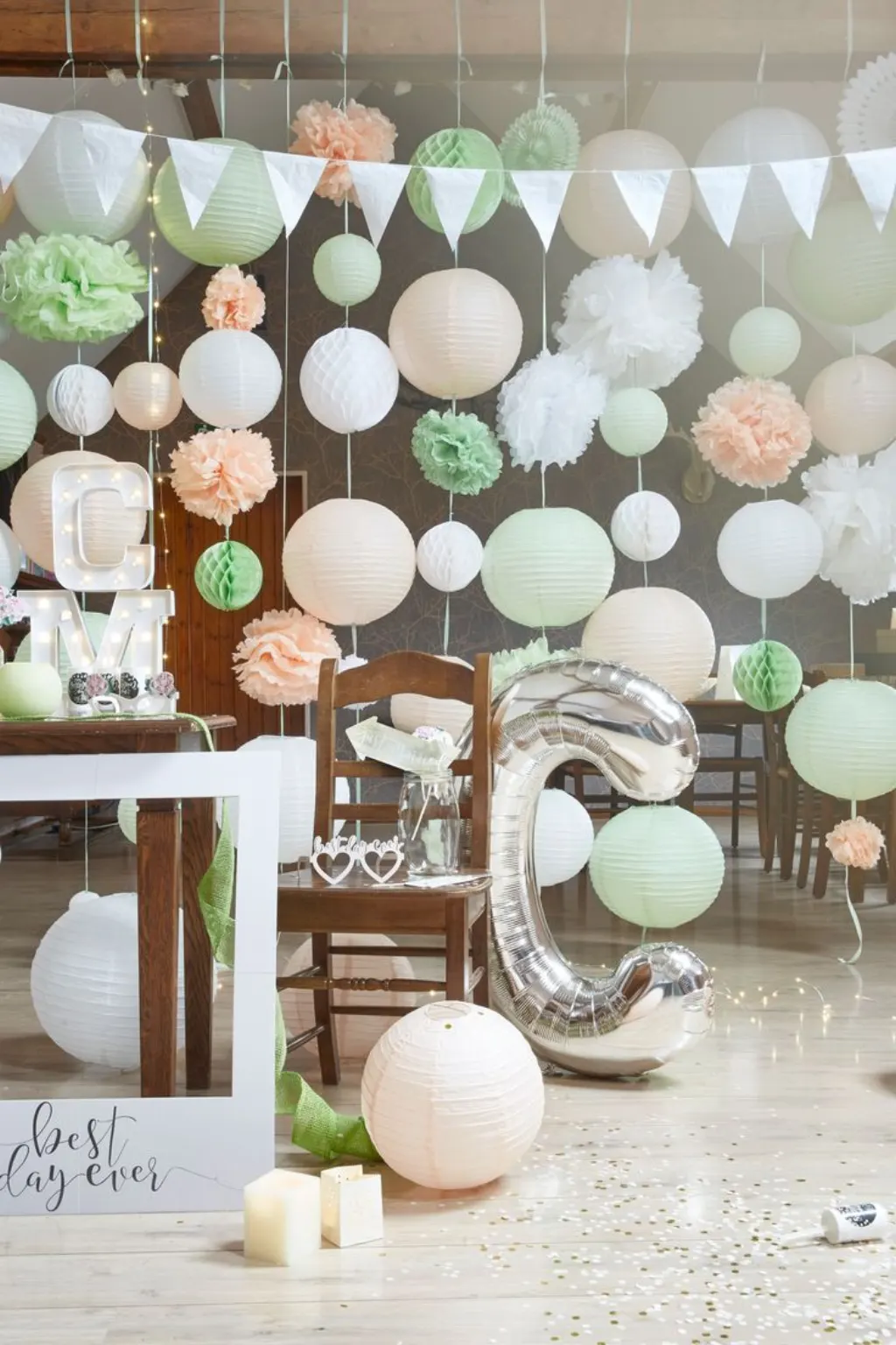 Sur Pinterest Fond Photocall mariage de rêve, photobooth mariage au top avec