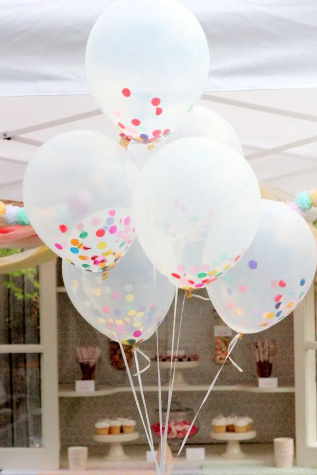 Sur Pinterest Clear Balloon Bouquet Set with Tassels & Confetti
