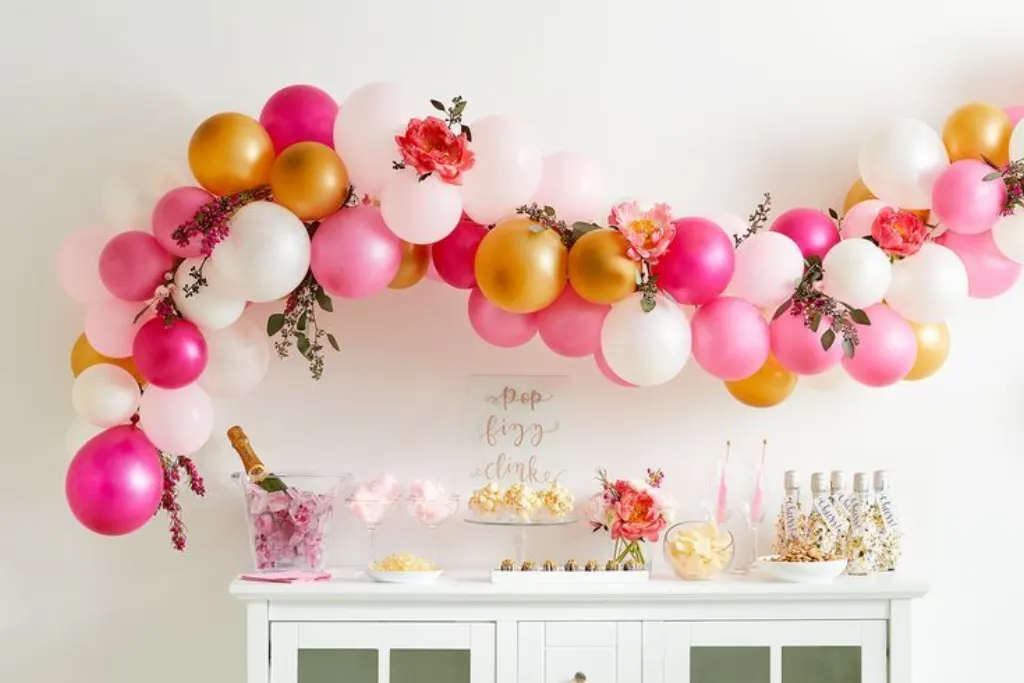Sur Pinterest How to Make This Beautiful Balloon Garland (in Less than an Hour!)