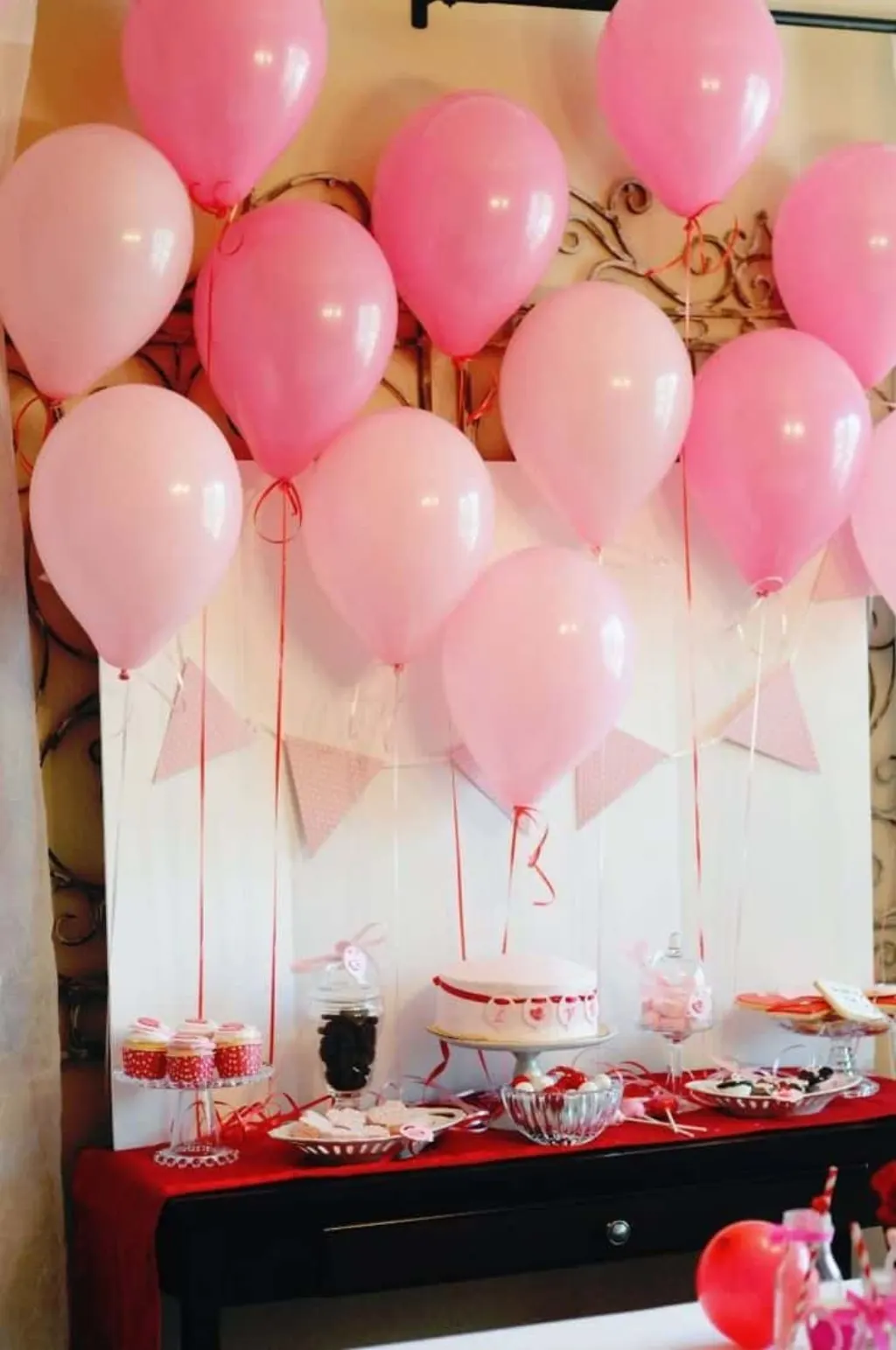 Sur Pinterest Décoration ballon anniversaire fille pour organiser une fête géniale