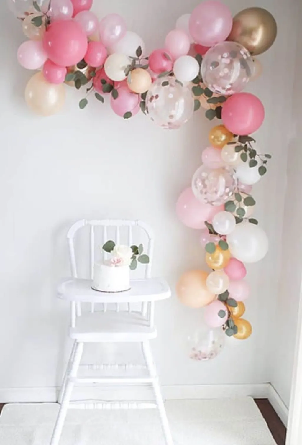 Sur Pinterest Soft ballon backdrop baby birthday