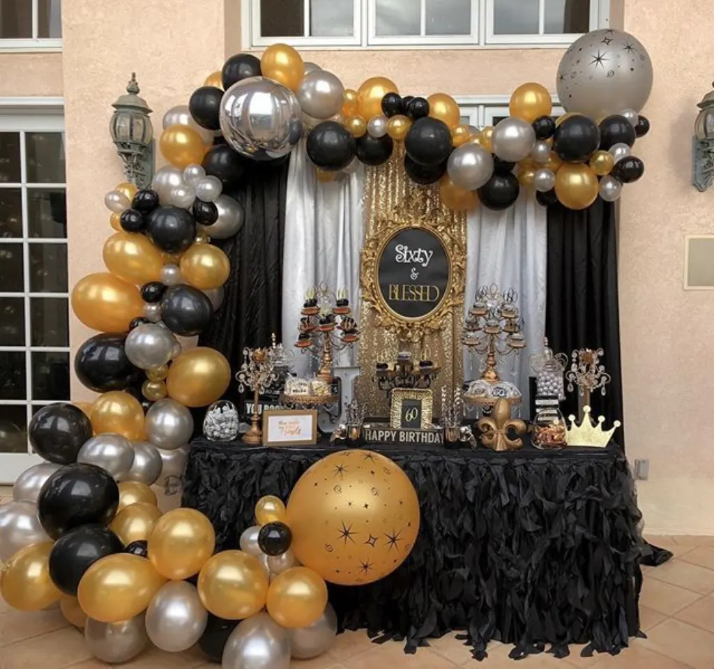 Sur Pinterest Celebrating 60th birthday! #balloongarland #balloondecor #balloondecor