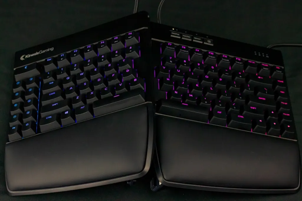 Critique du clavier Kinesis Freestyle Edge RGB