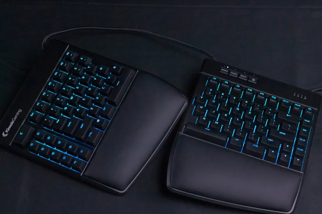 Critique du clavier Kinesis Freestyle Edge RGB