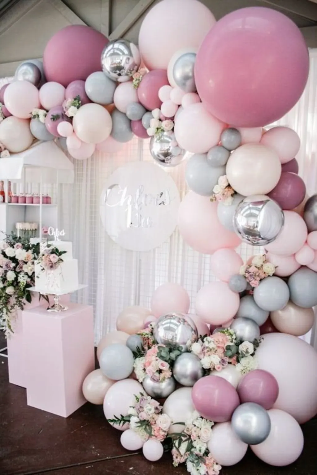 Sur Pinterest DIY Balloon Garland Kit // Pink Metallic Silver Gray Balloon Arches //