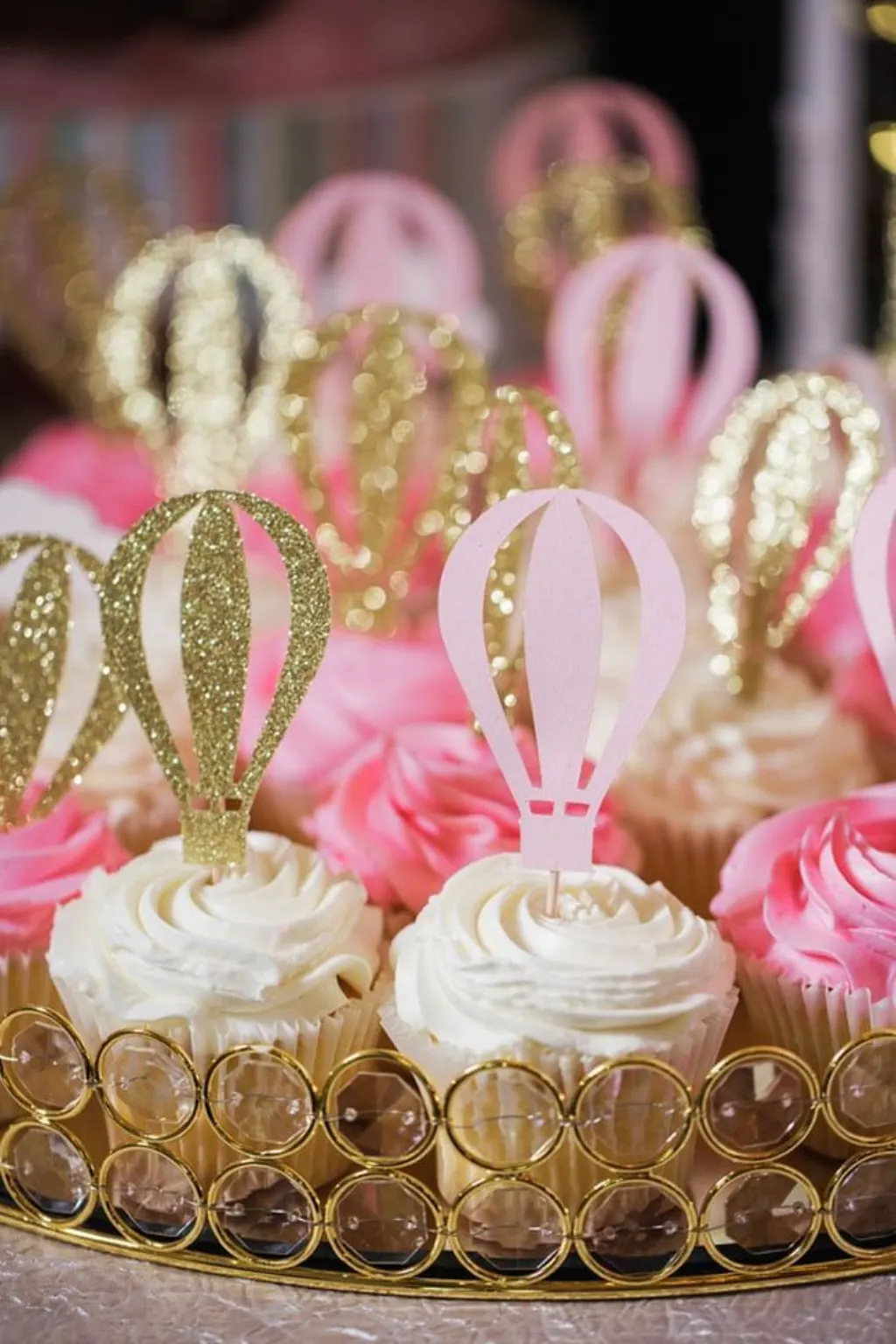 Sur Pinterest Gorgeous Hot Air Balloon 1st Birthday Party